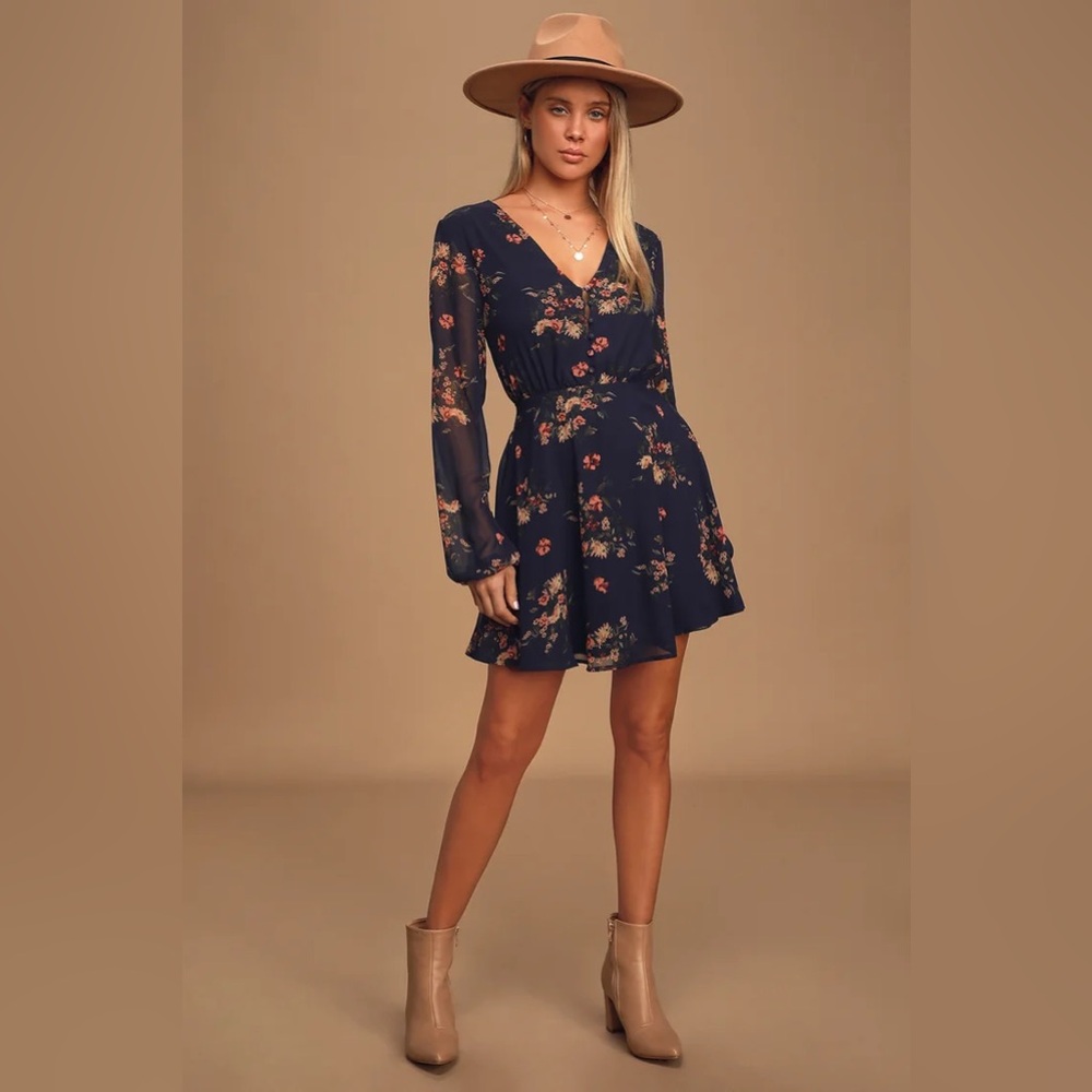 Lulus Always Yours Navy Blue Floral Print Long Sleeve Skater Dress NWT